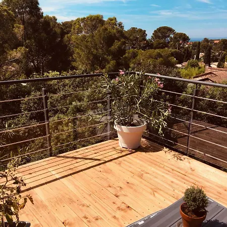 Homestay Haut De Boulouris